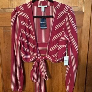 Contemporary burgundy woven tie top